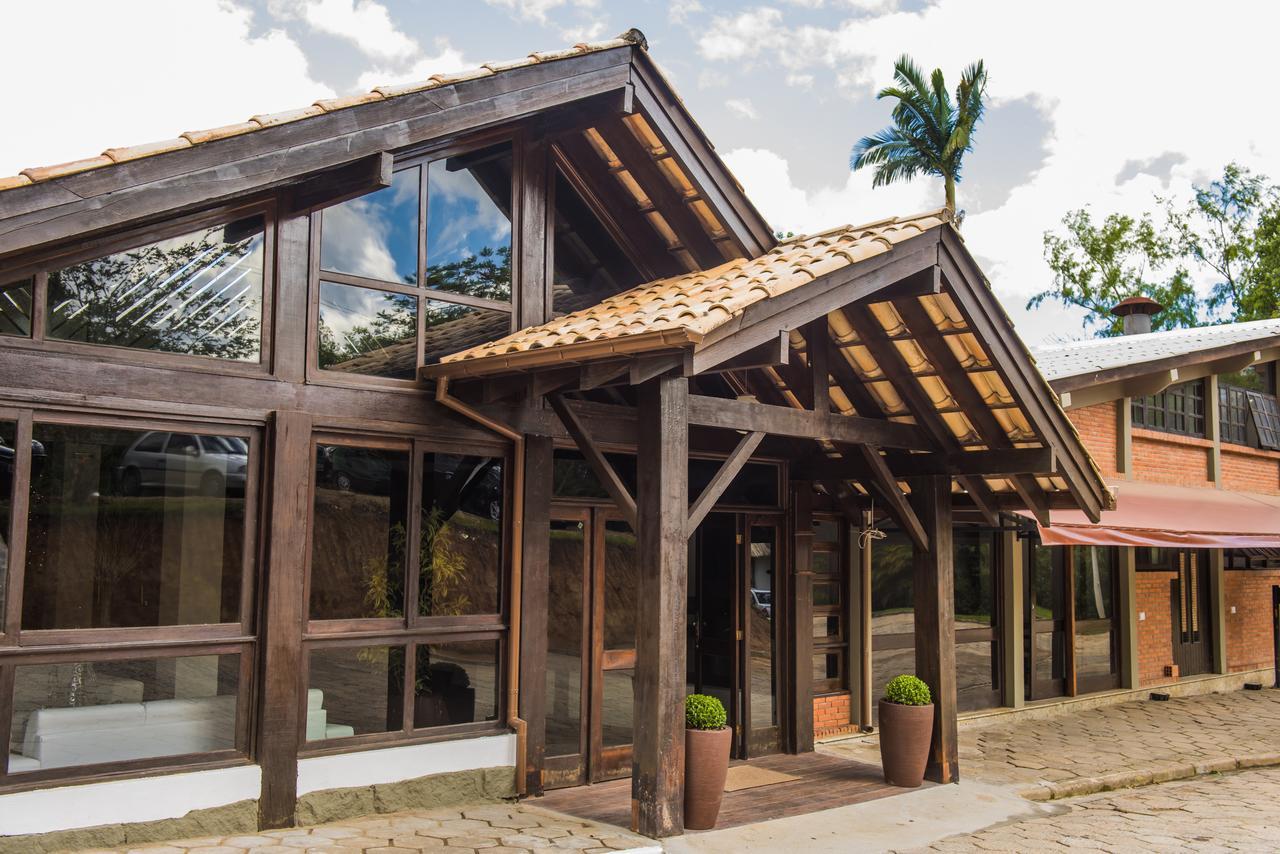 Hotel Termas Do Lago グラバタウ エクステリア 写真