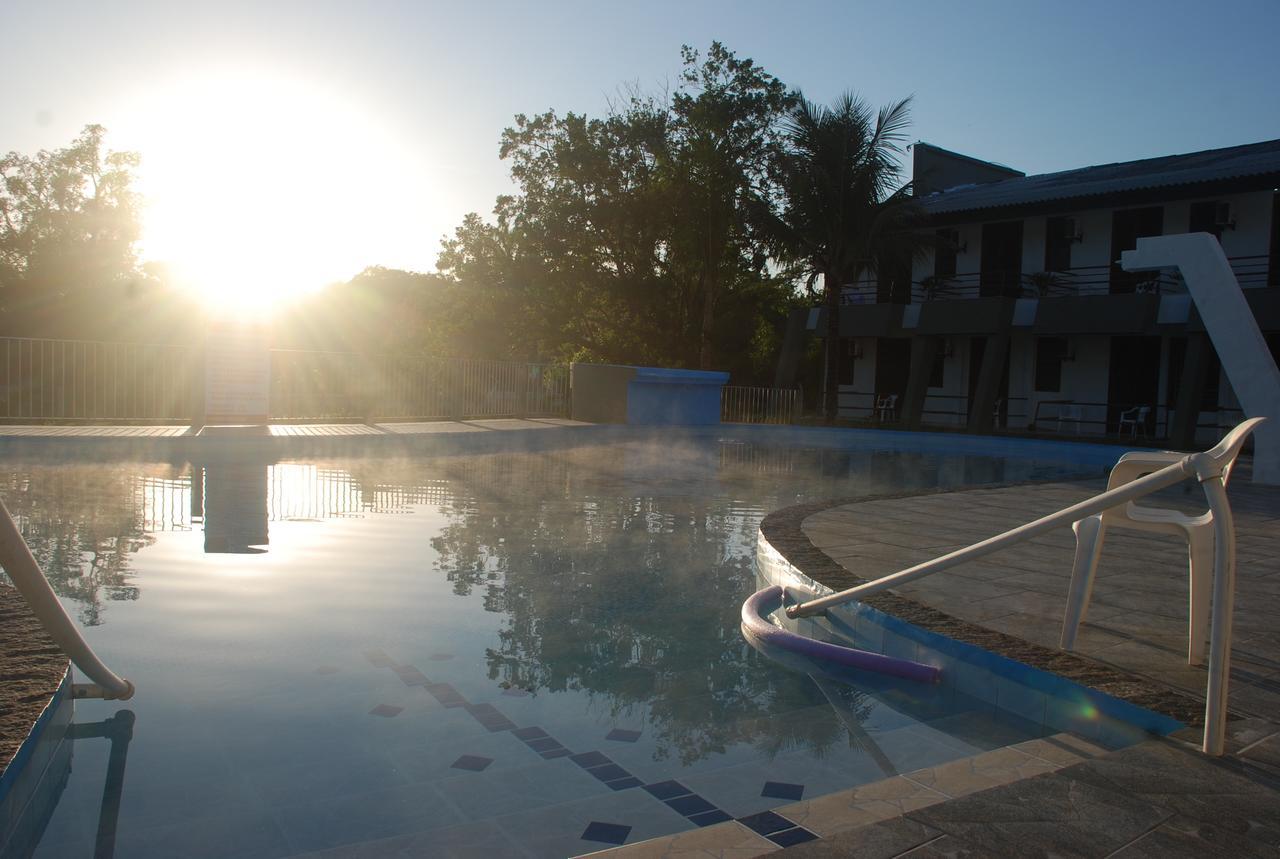 Hotel Termas Do Lago グラバタウ エクステリア 写真
