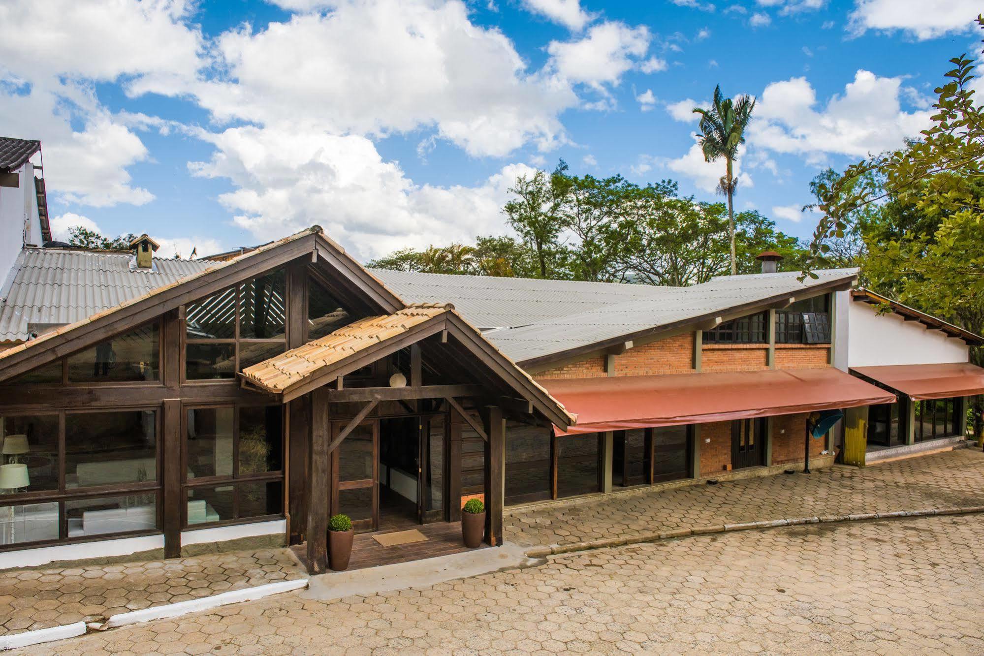 Hotel Termas Do Lago グラバタウ エクステリア 写真